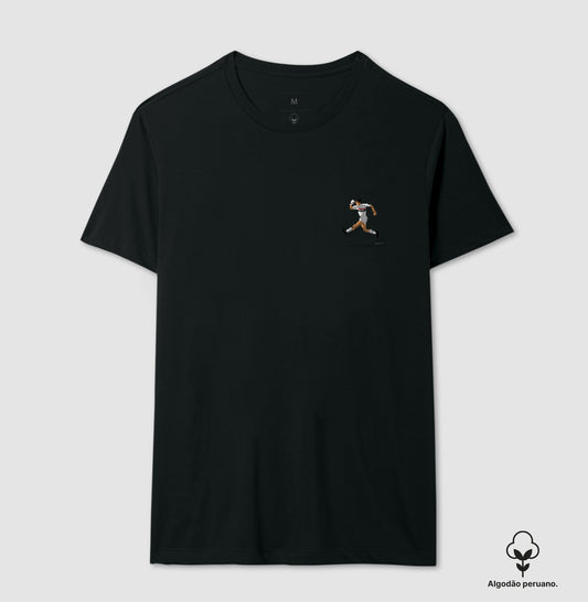 Camiseta Premium Algodão Peruano | TRAJANO - Terror Comemora